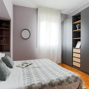  Appartement The Rent - Spacious One-bedroom In Moscova District