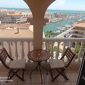 https://apartamento-de-calidad-en-con-excelente-vista-al-mar-y.es-andalucia.com